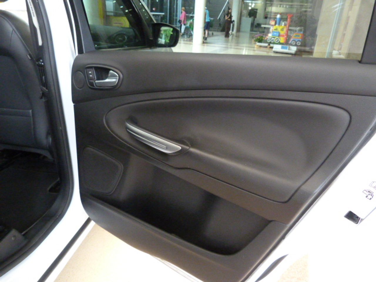 Ford S Max S-MAX 2.0 TDCi Titanium 140 CV 7 PLAZAS muy muy bien cuidado, kilómetros garantizados - Foto 13