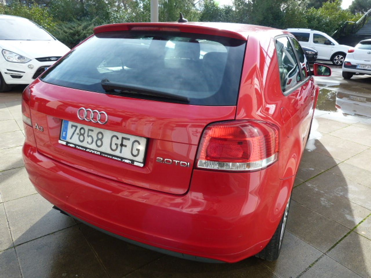 Audi A3 Ambiente 2.0 TDI 140 CV DPF un solo propietario, kilómetros garantizados - Foto 12