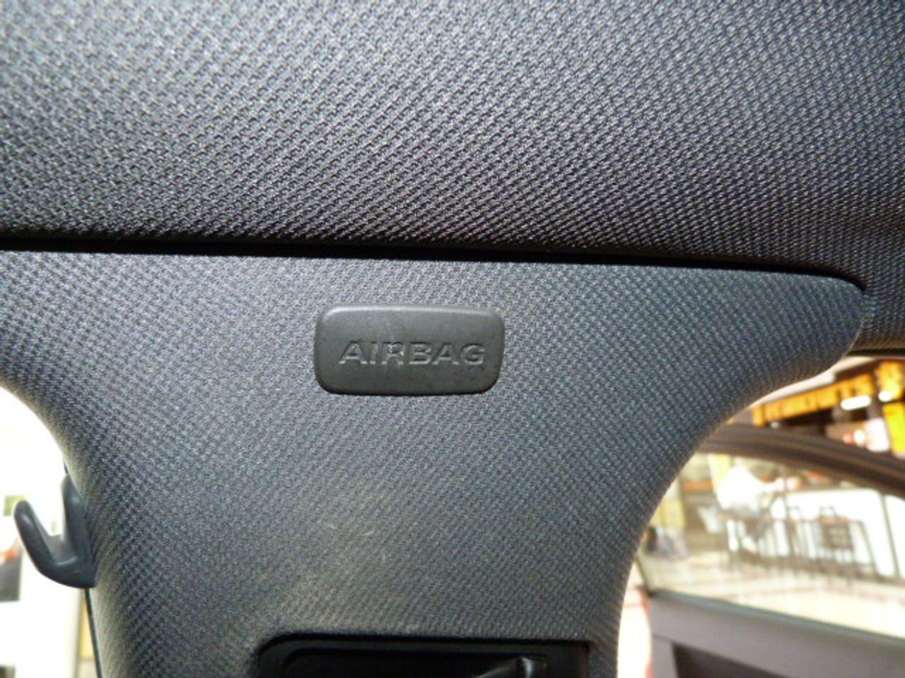 Audi A3 Ambiente 2.0 TDI 140 CV DPF un solo propietario, kilómetros garantizados - Foto 40