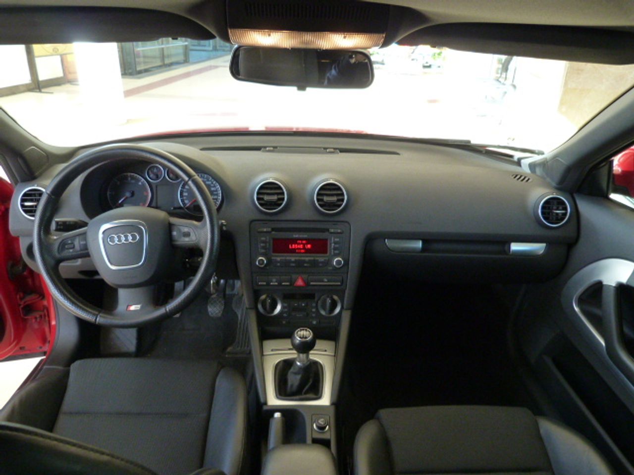 Audi A3 Ambiente 2.0 TDI 140 CV DPF un solo propietario, kilómetros garantizados - Foto 38