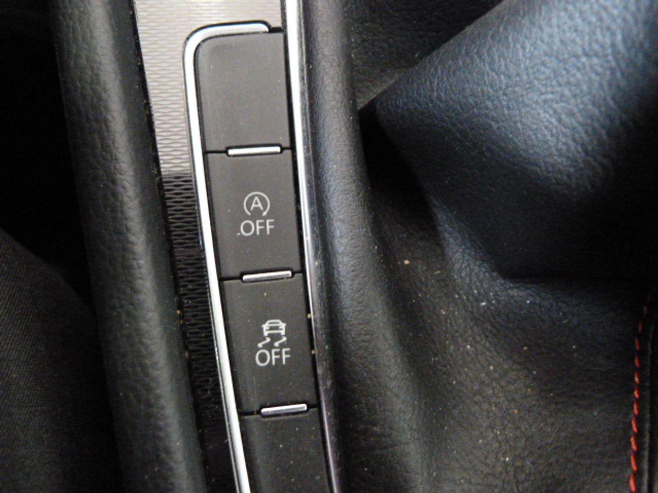 Volkswagen Golf 5p GTI 2.0 TSI 169 kW (230 CV) - Foto 31