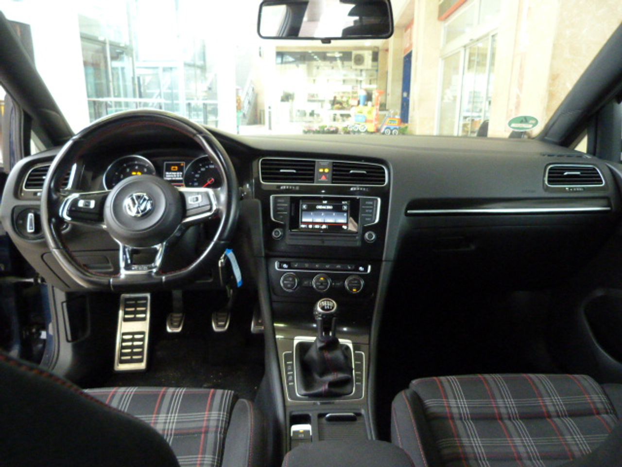 Volkswagen Golf 5p GTI 2.0 TSI 169 kW (230 CV) muy muy bien cuidado, kilómetros garantizados - Foto 38