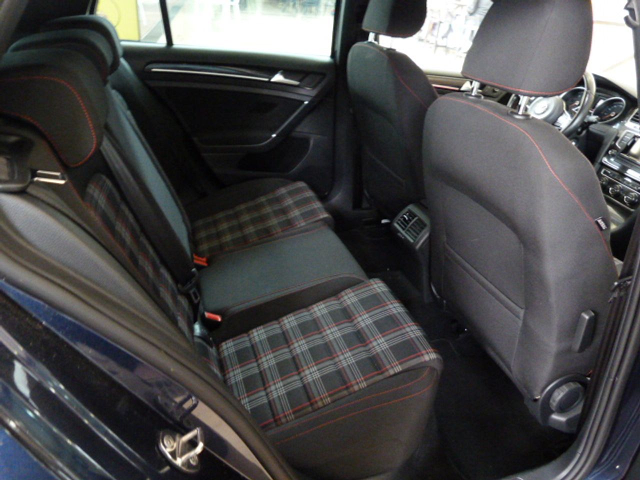 Volkswagen Golf 5p GTI 2.0 TSI 169 kW (230 CV) muy muy bien cuidado, kilómetros garantizados - Foto 11