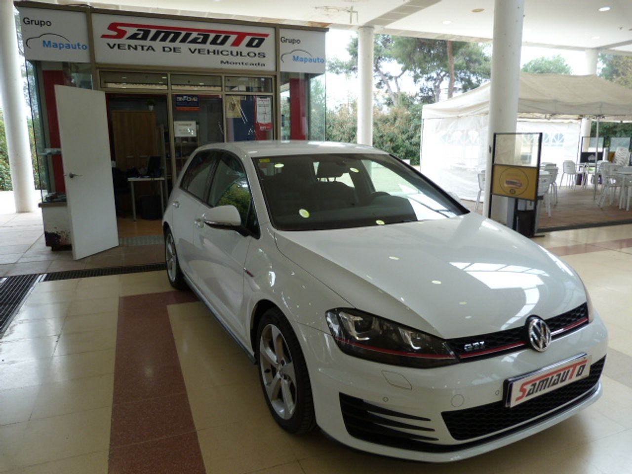 Volkswagen Golf Golf GTI 2.0 TSI 220CV BMT 5p. muy muy bien cuidado, kilómetros garantizados - Foto 6