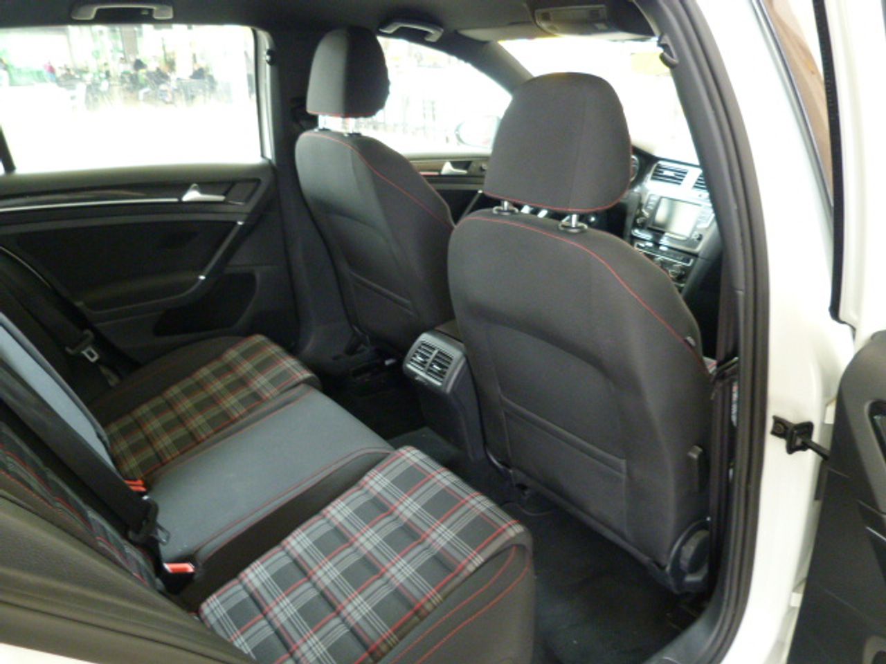 Volkswagen Golf Golf GTI 2.0 TSI 220CV BMT 5p. muy muy bien cuidado, kilómetros garantizados - Foto 14