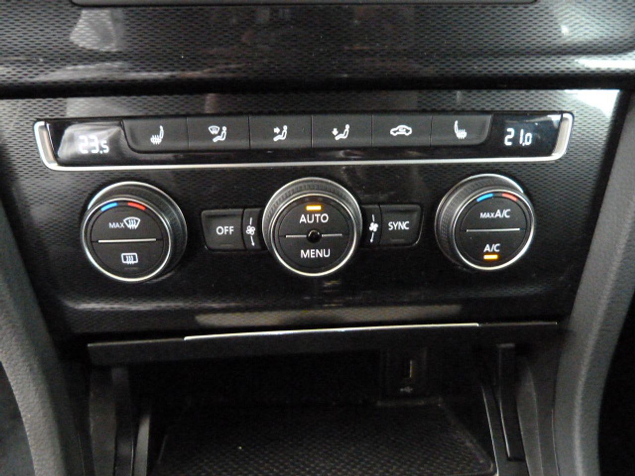 Volkswagen Golf Golf GTI 2.0 TSI 220CV BMT 5p. muy muy bien cuidado, kilómetros garantizados - Foto 33