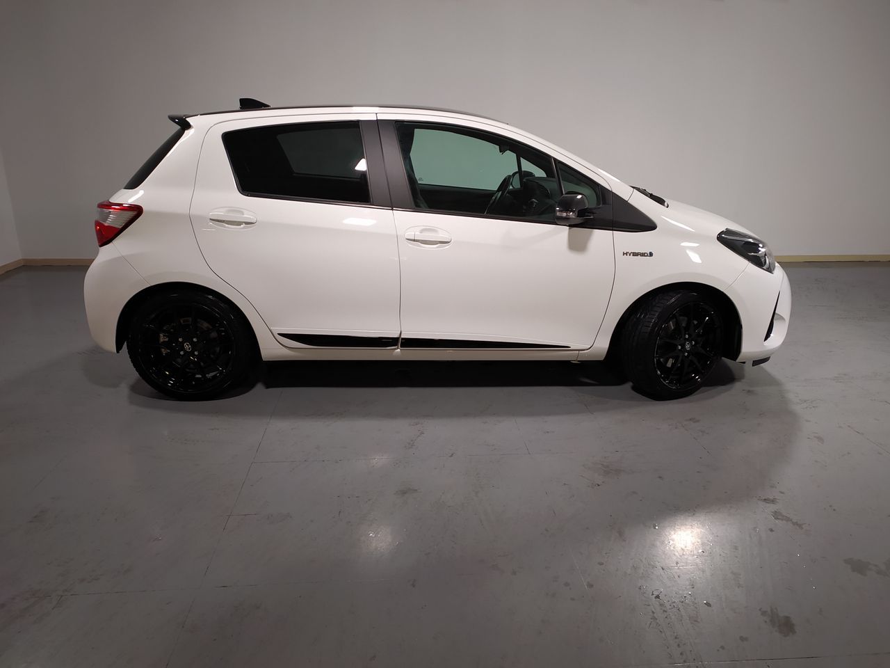 toyota yaris 2019 / foto grande (3)