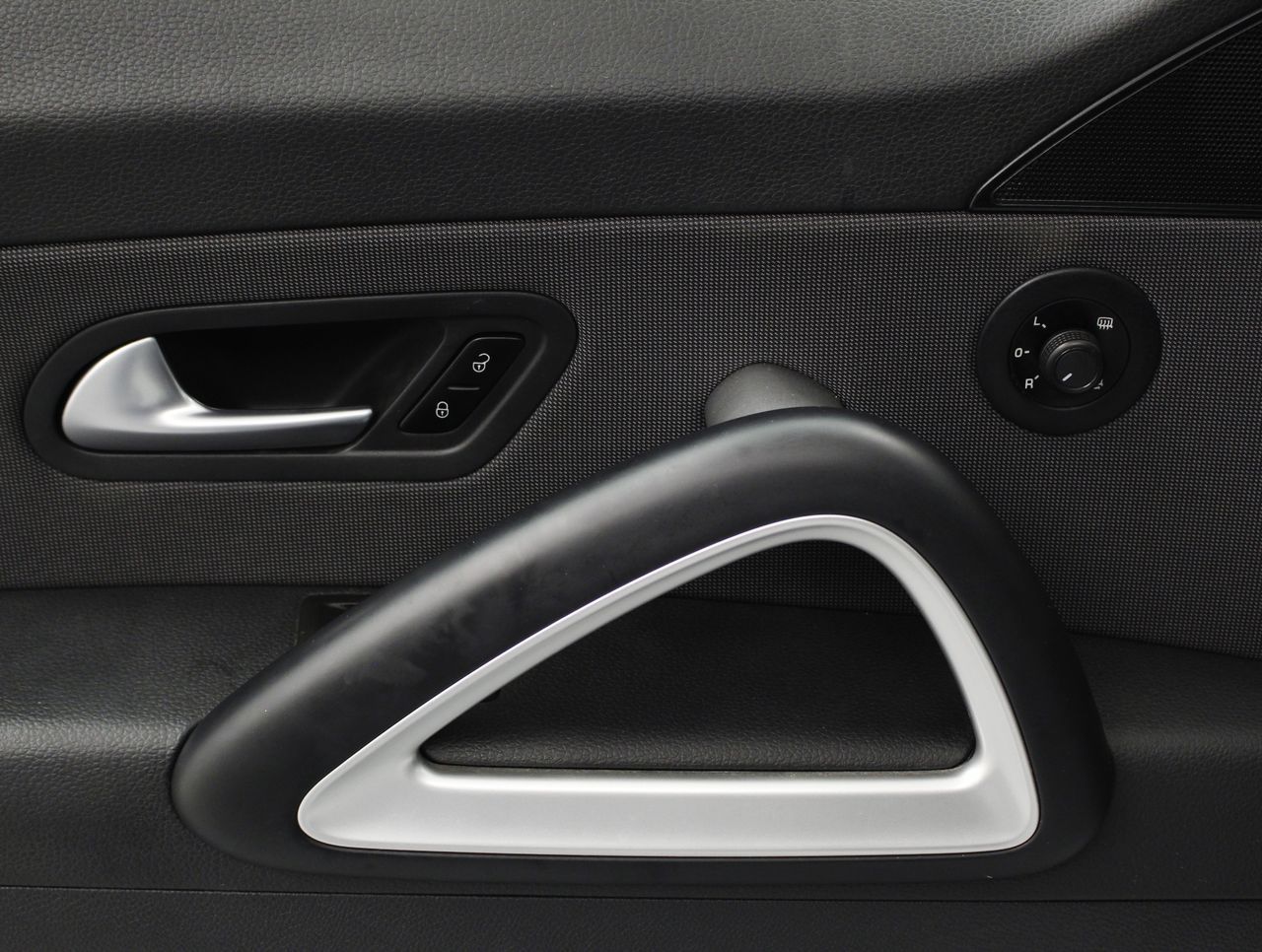 Volkswagen Scirocco 1.4 TSI R-LINE BMT 3P - foto 11