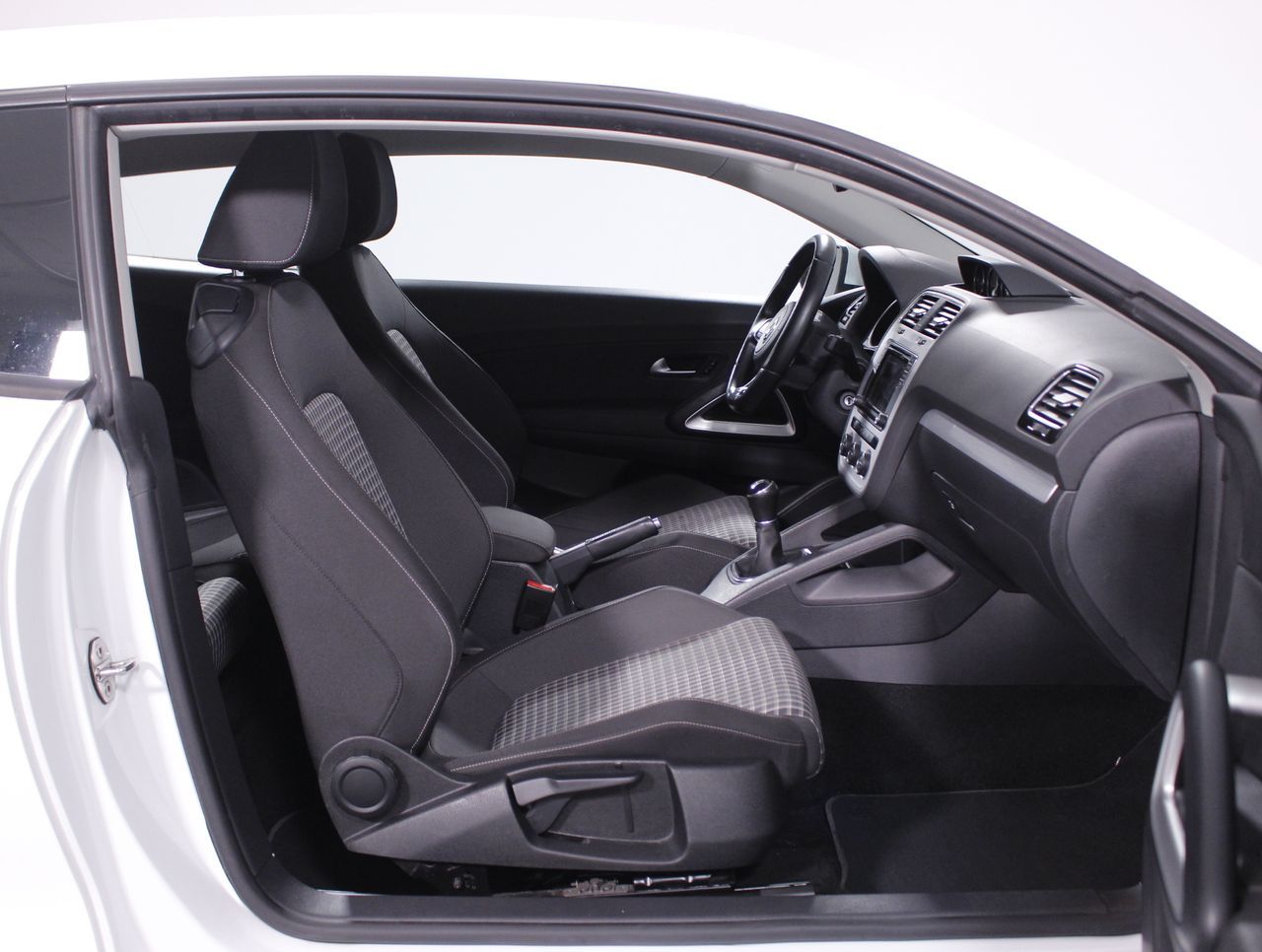 Volkswagen Scirocco 1.4 TSI R-LINE BMT 3P - foto 6