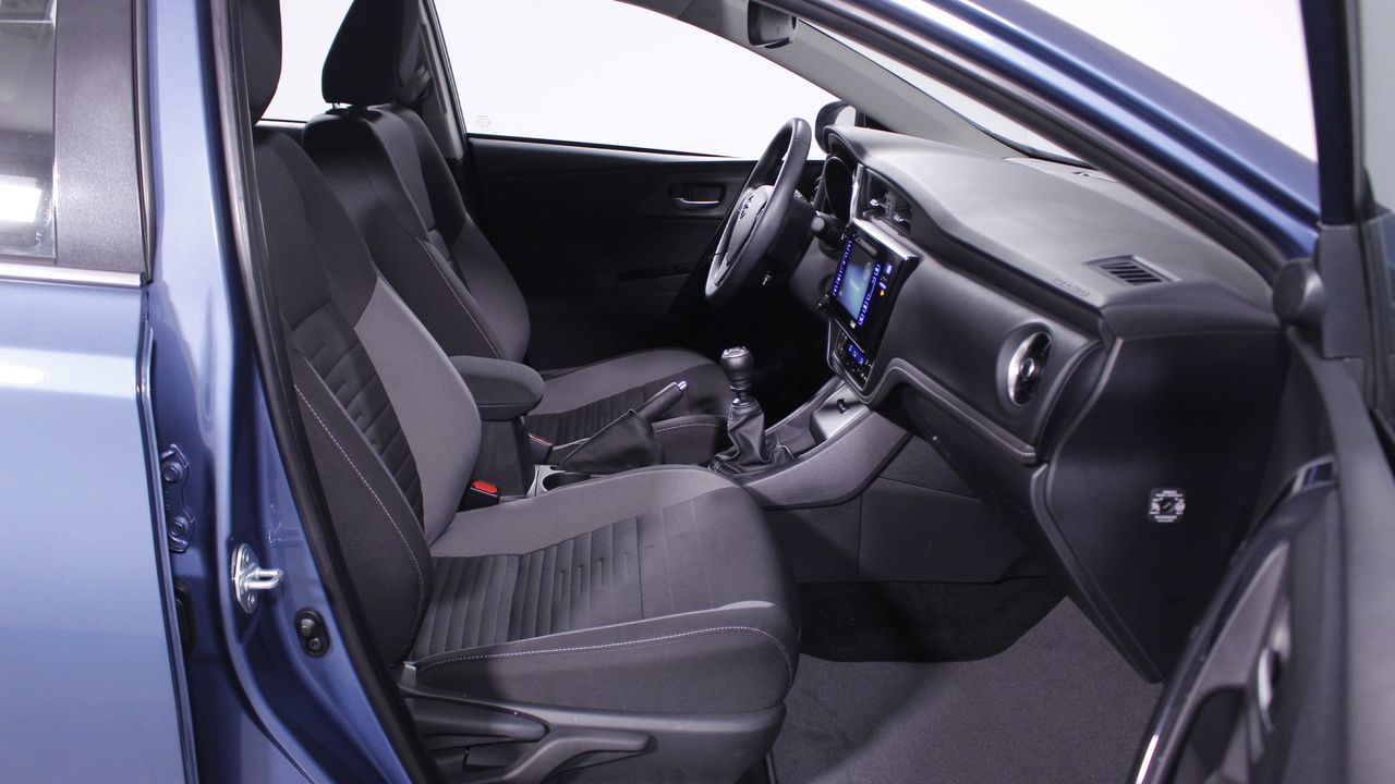Toyota Auris 1.2T 85KW ACTIVE 5P - foto 6