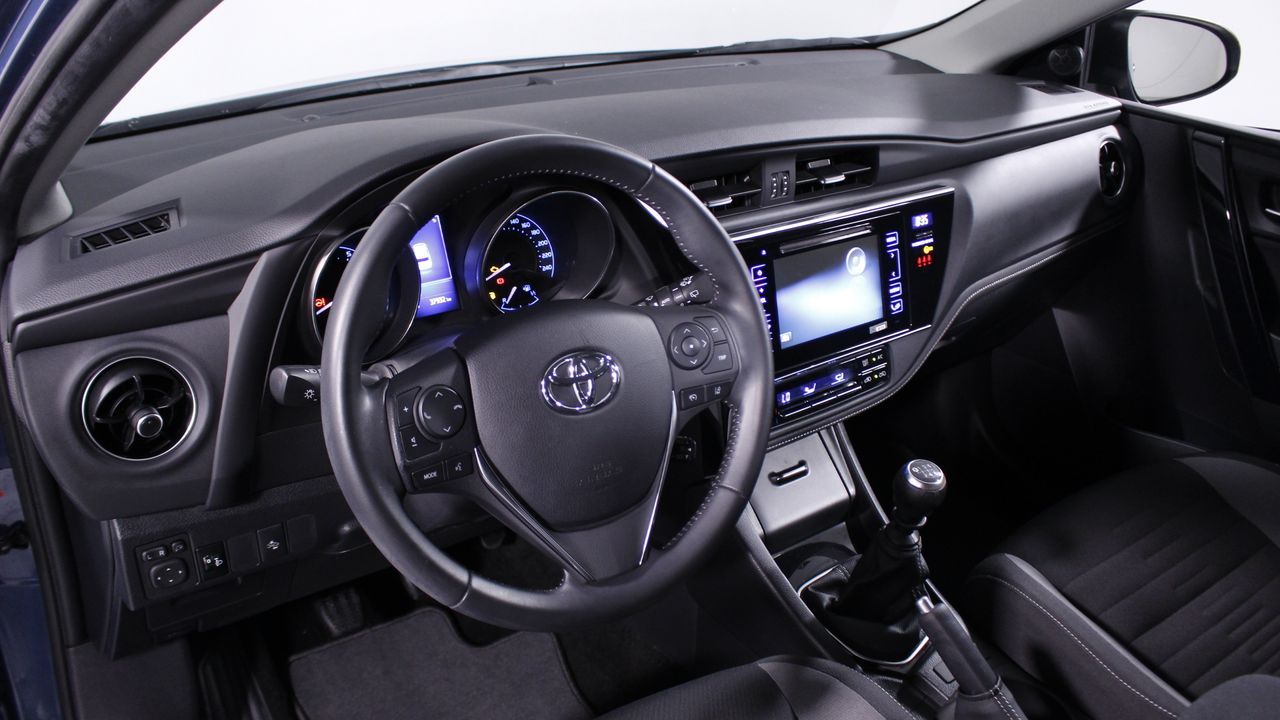 Toyota Auris 1.2T 85KW ACTIVE 5P - foto 12