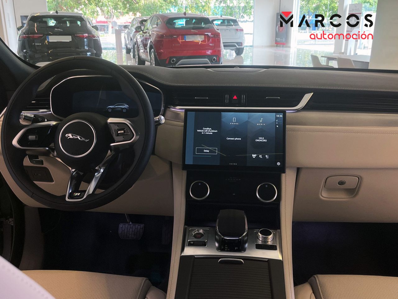 Jaguar F-Pace 2.0D 150KW R-DYNAMIC S AUTO 4WD 5P - foto 4