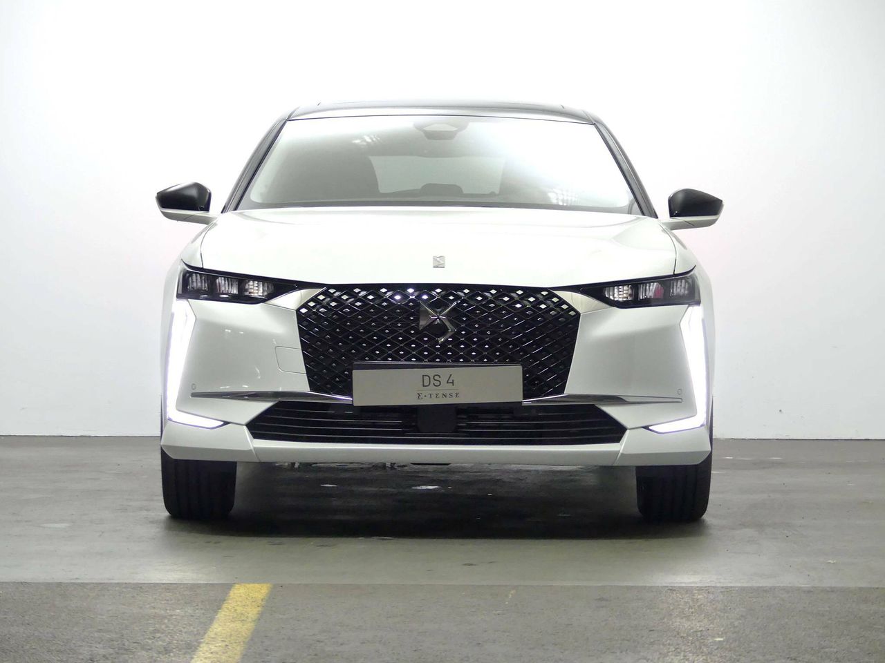 ds automobiles ds 4 2023 / foto grande (3)