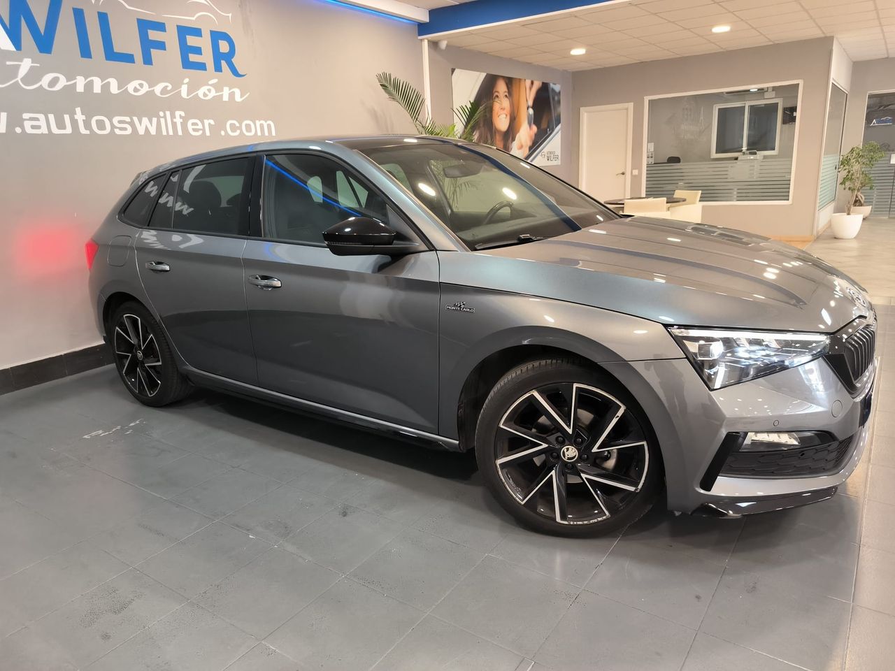 skoda scala 2023 / foto grande (3)
