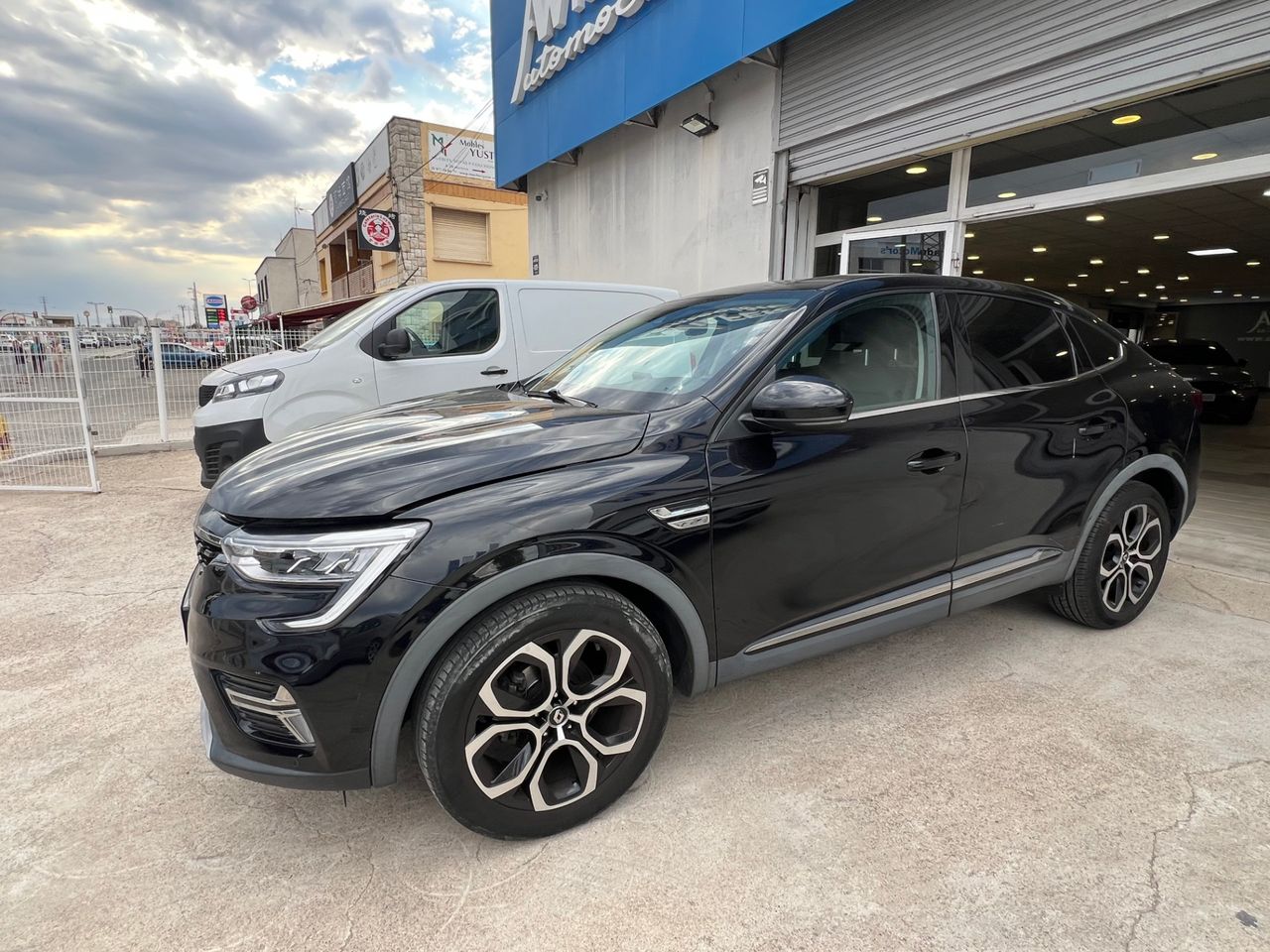 Renault Arkana techno E-TECH full hybrid 105 kW