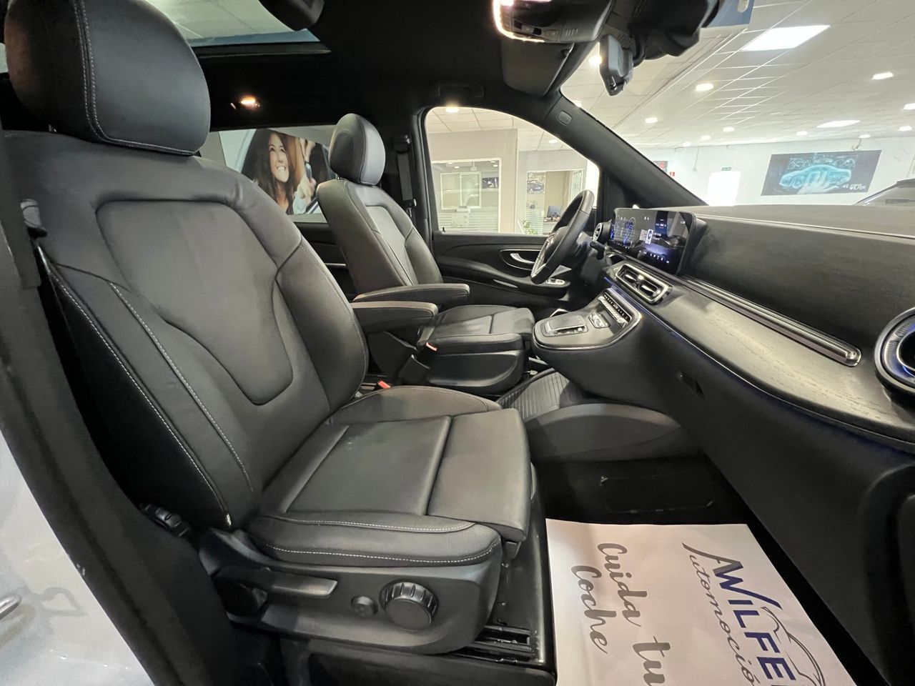 Mercedes EQV 300 Largo - foto 5