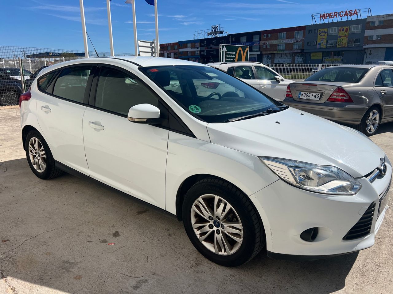 Ford Focus Sedan Trend 1.6 Ti-VCT 105 CV - foto 3