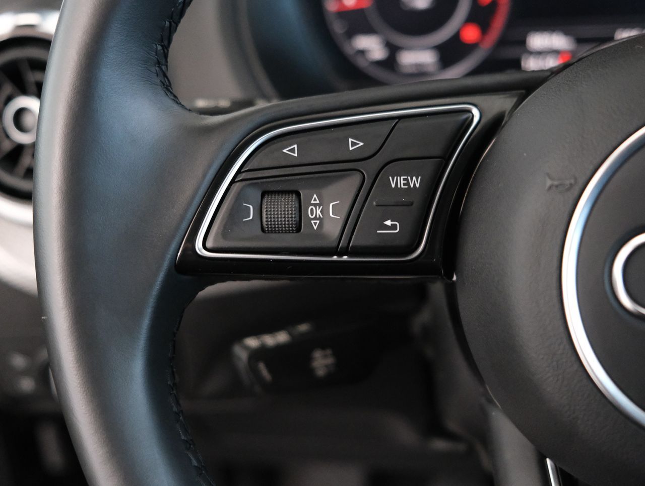 Audi Q2 AUDI Q2 SLINE EDITION 30 TFSI 81(110) KW(CV) - foto 7