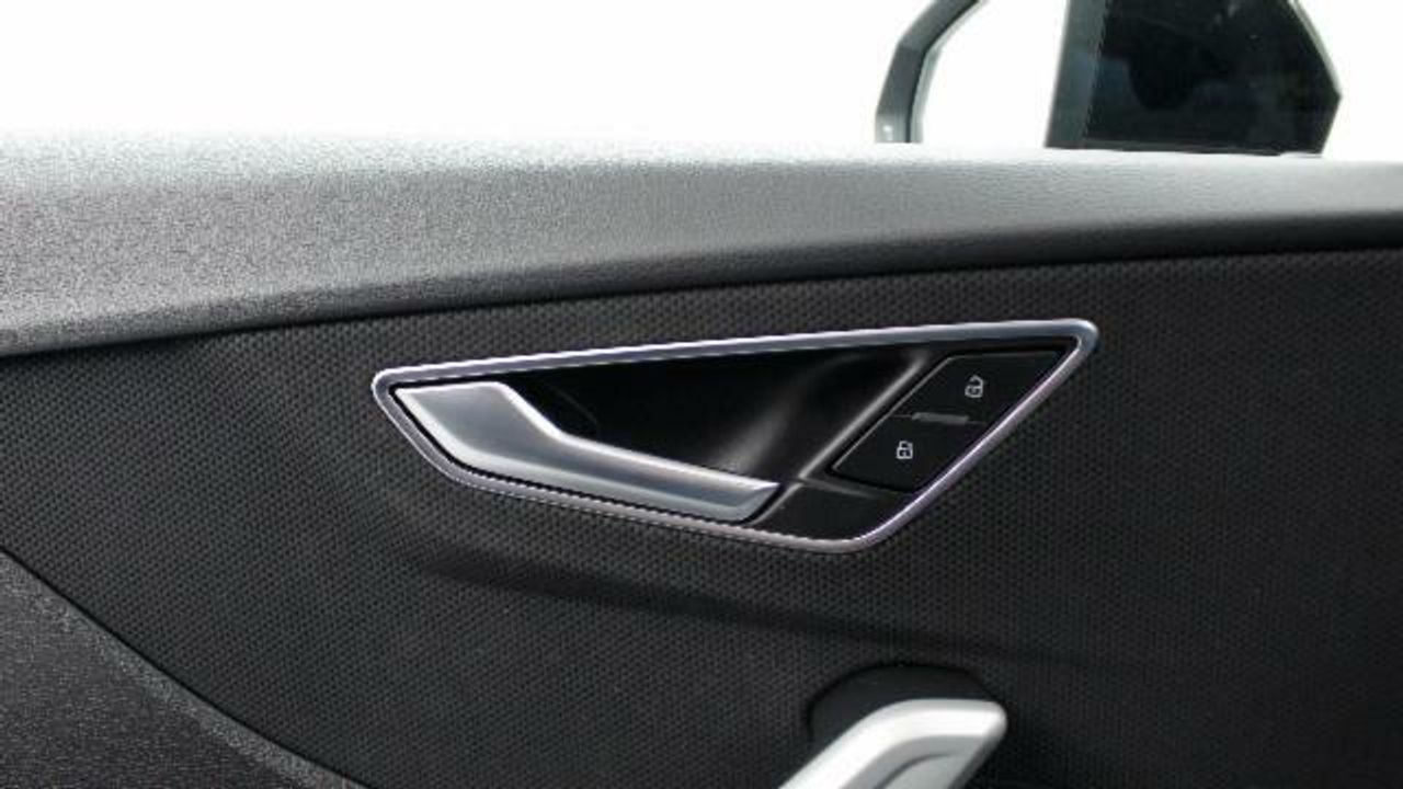 Audi Q2 AUDI Q2 BLACK LINE EDITION 35 TFSI 110(150) KW(CV) 6 - foto 11