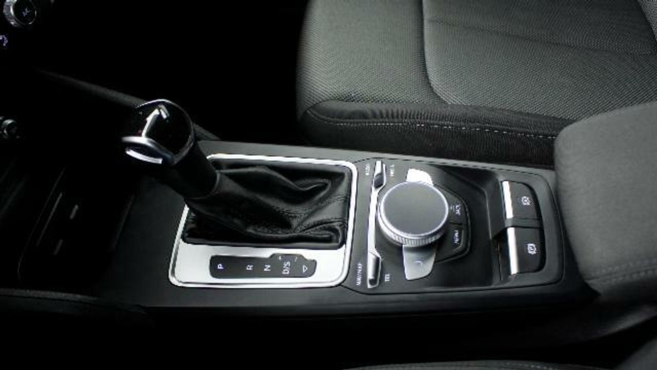 Audi Q2 AUDI Q2 BLACK LINE EDITION 35 TFSI 110(150) KW(CV) 6 - foto 22