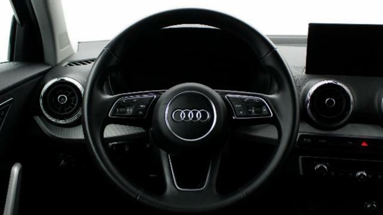Audi Q2 AUDI Q2 BLACK LINE EDITION 35 TFSI 110(150) KW(CV) 6 - foto 9