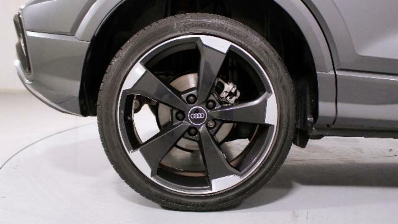 Audi Q2 AUDI Q2 BLACK LINE EDITION 35 TFSI 110(150) KW(CV) 6 - foto 39