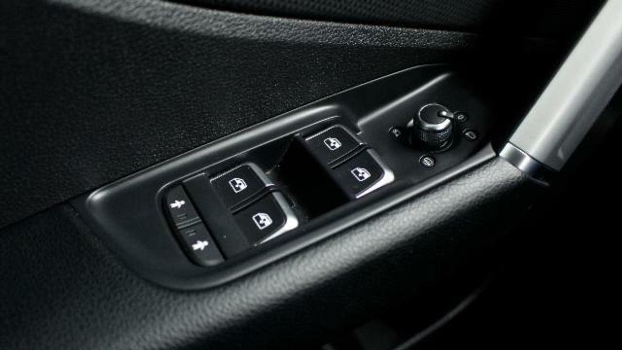 Audi Q2 AUDI Q2 BLACK LINE EDITION 35 TFSI 110(150) KW(CV) 6 - foto 12