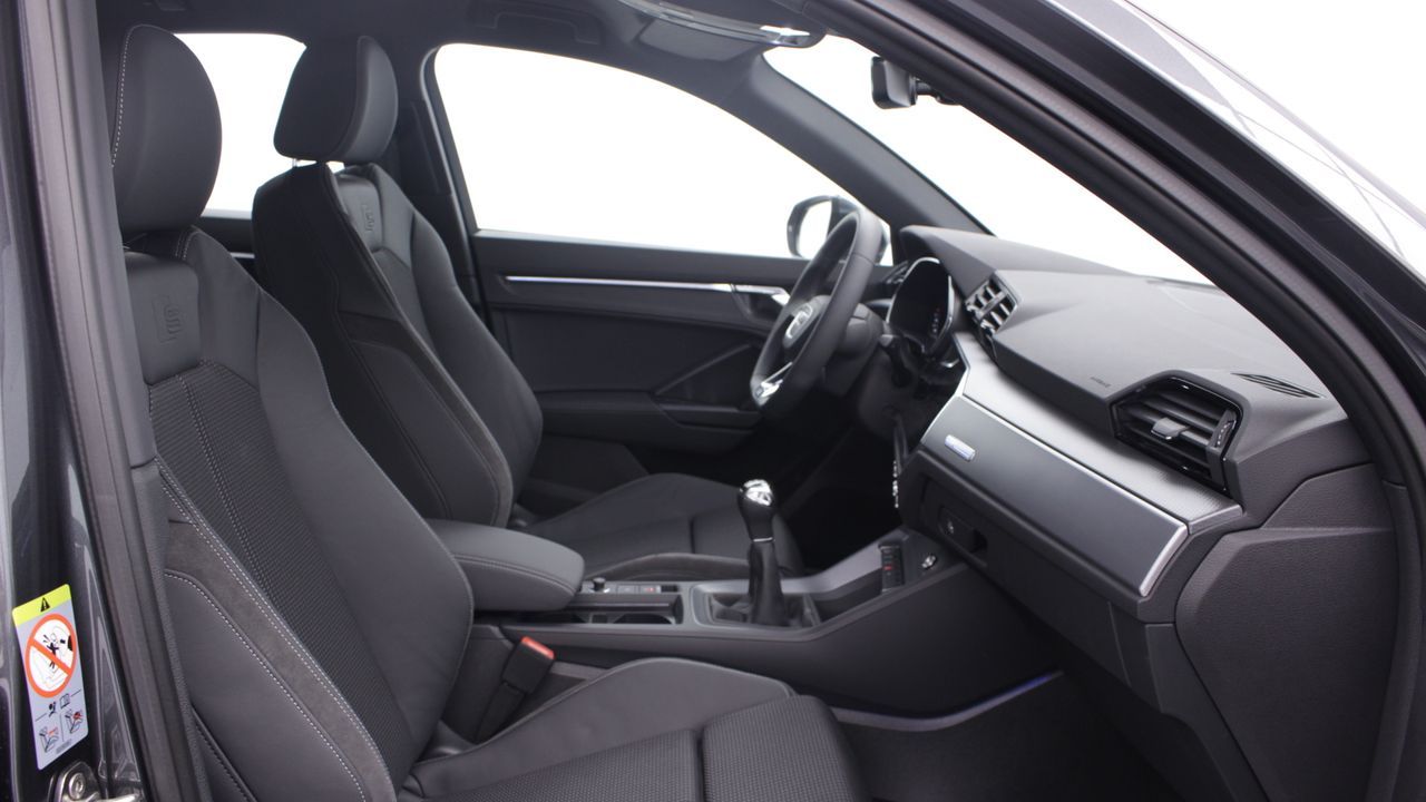 Audi Q3 35 TFSI S line - foto 6