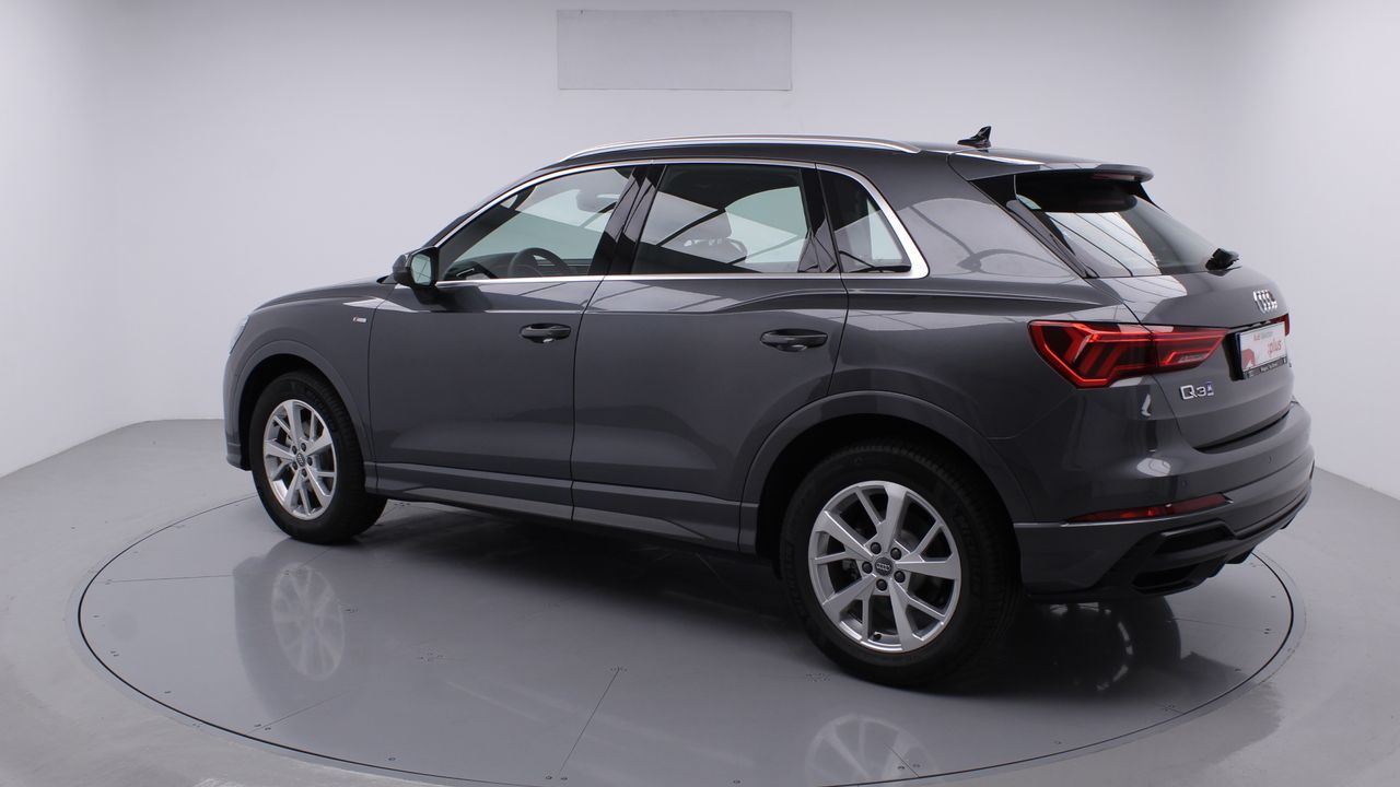 Audi Q3 35 TFSI S line - foto 33