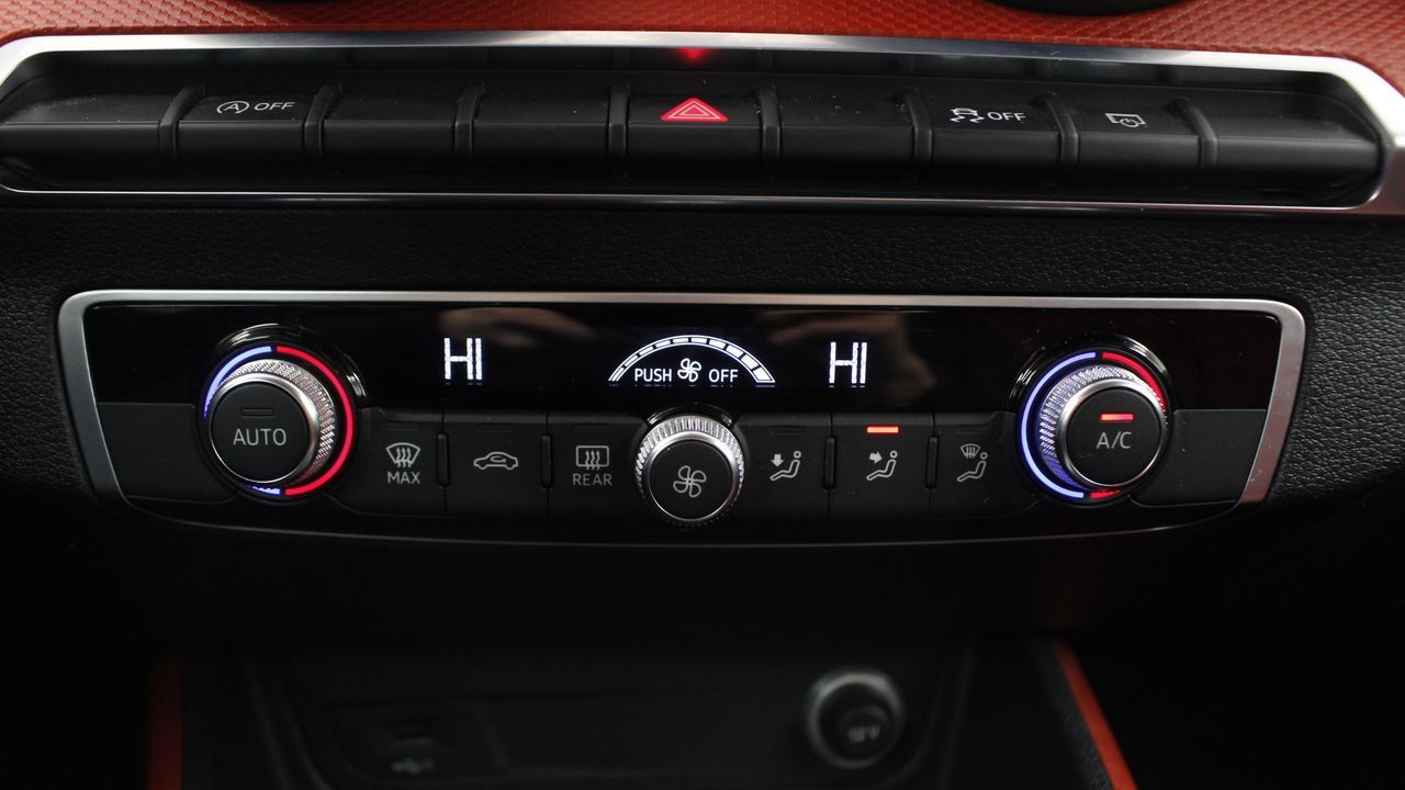 Audi Q2 Q2 SPORT EDITION 1.6 TDI 85(116) KW(CV) S TRONIC - foto 17