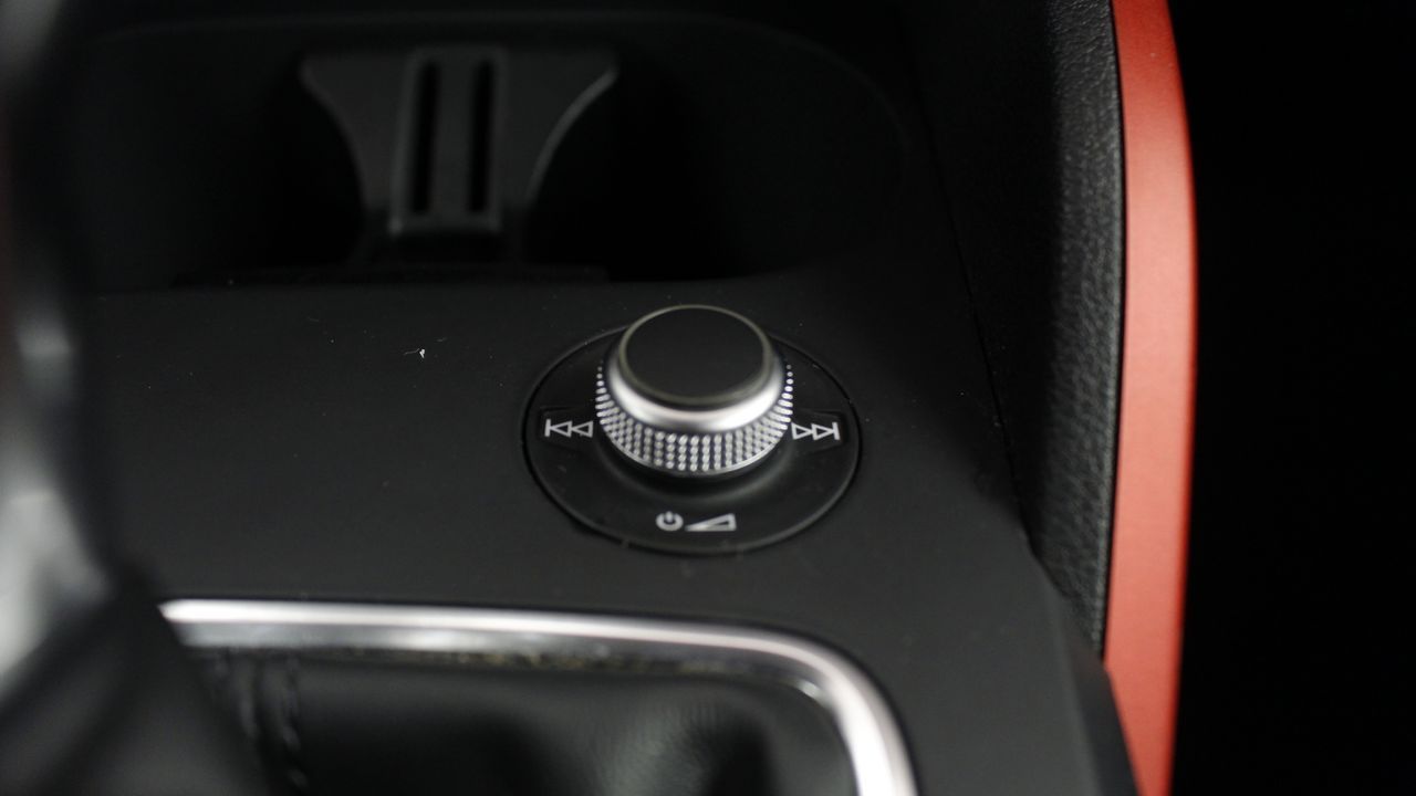 Audi Q2 Q2 SPORT EDITION 1.6 TDI 85(116) KW(CV) S TRONIC - foto 16