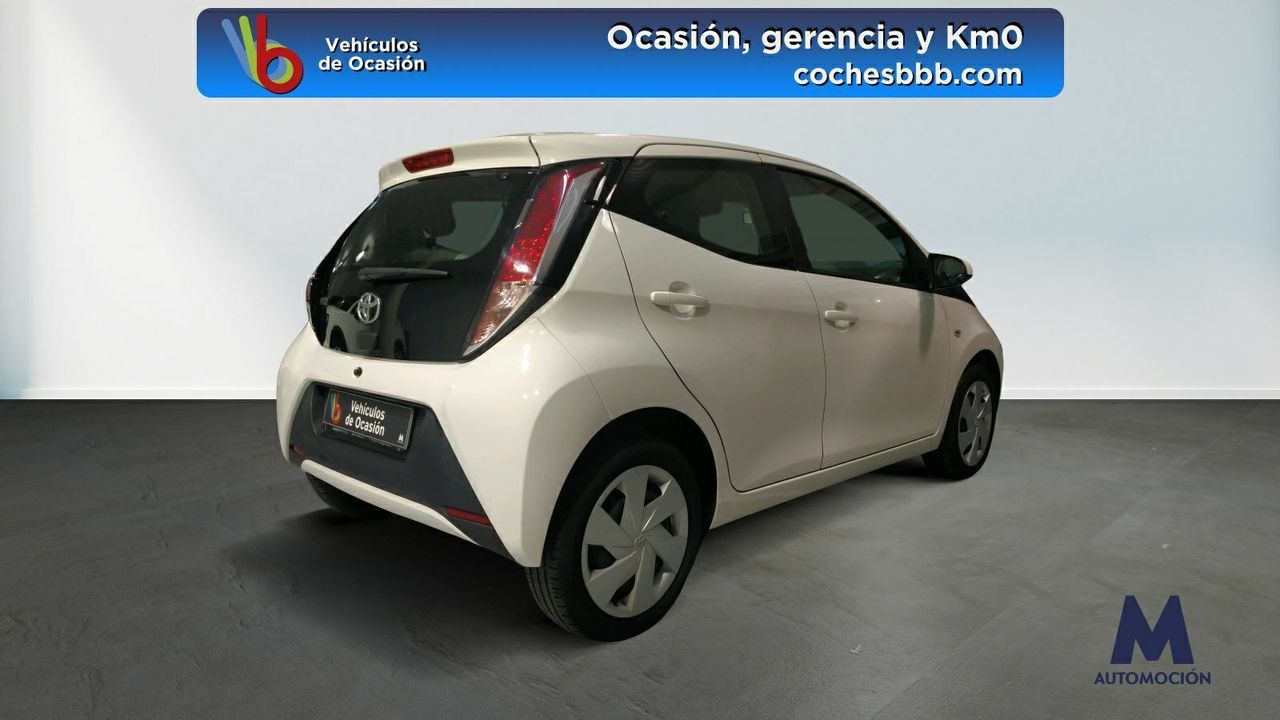 toyota aygo 2018 / foto grande (3)