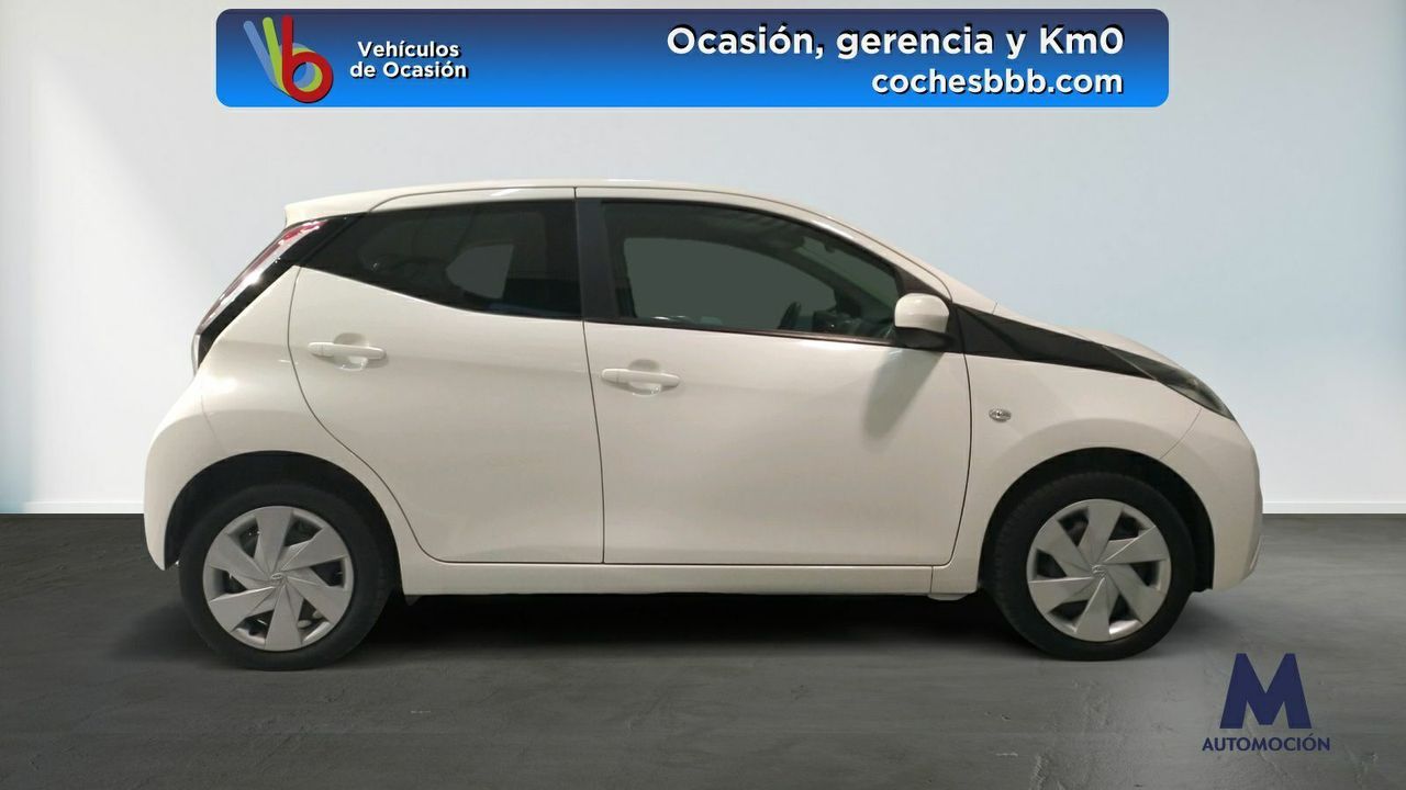 toyota aygo 2018 / foto grande (2)