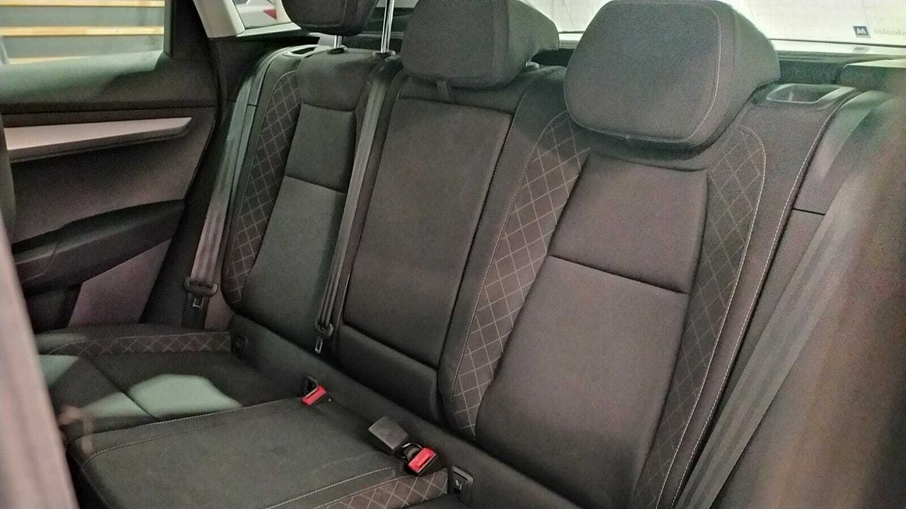 Skoda Karoq 1.5 TSI AMBITION DSG 5P - foto 11