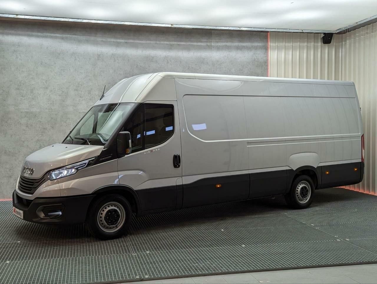 Foto iveco daily 2023 /