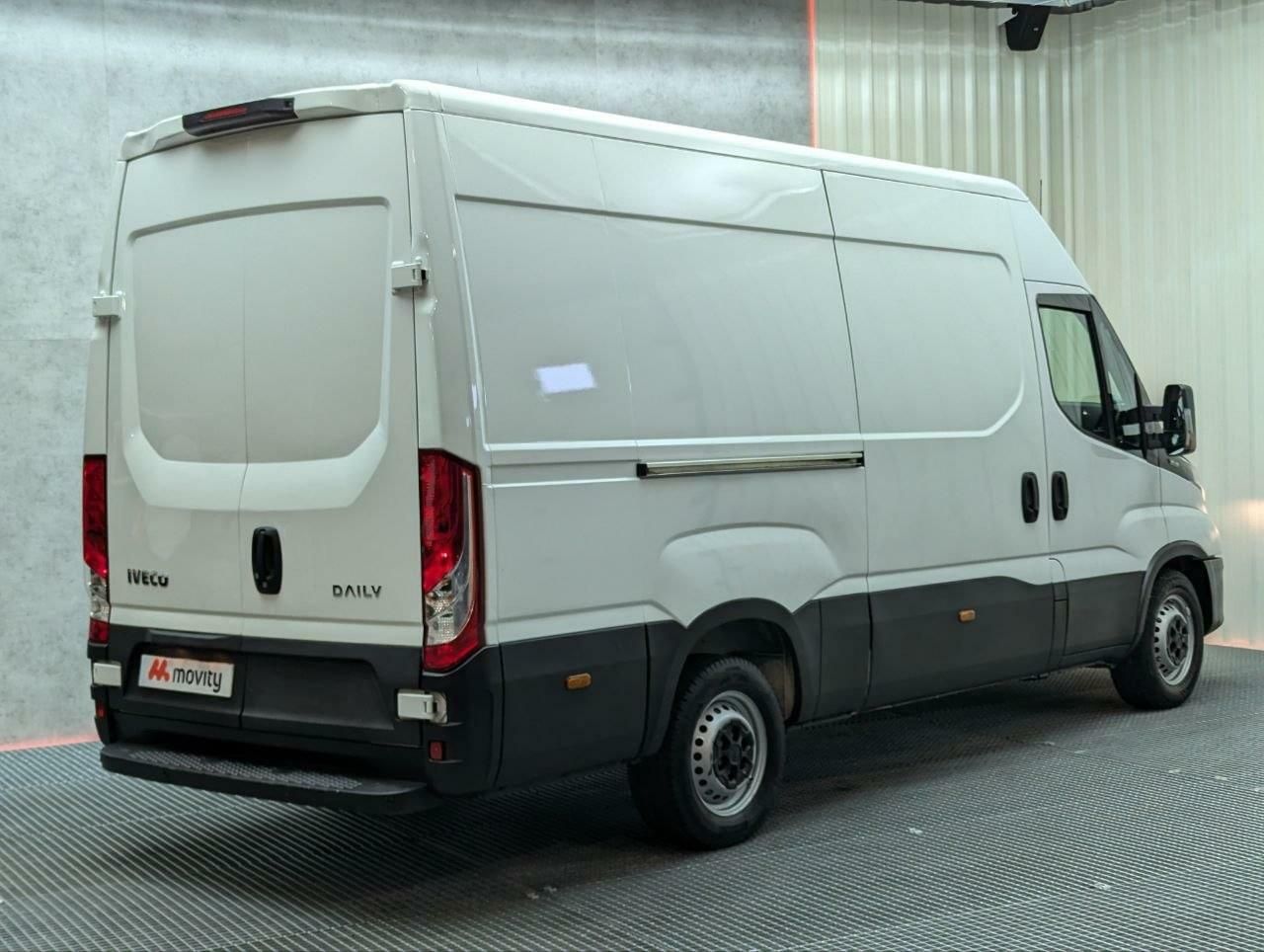 iveco daily 2022 / foto grande (3)