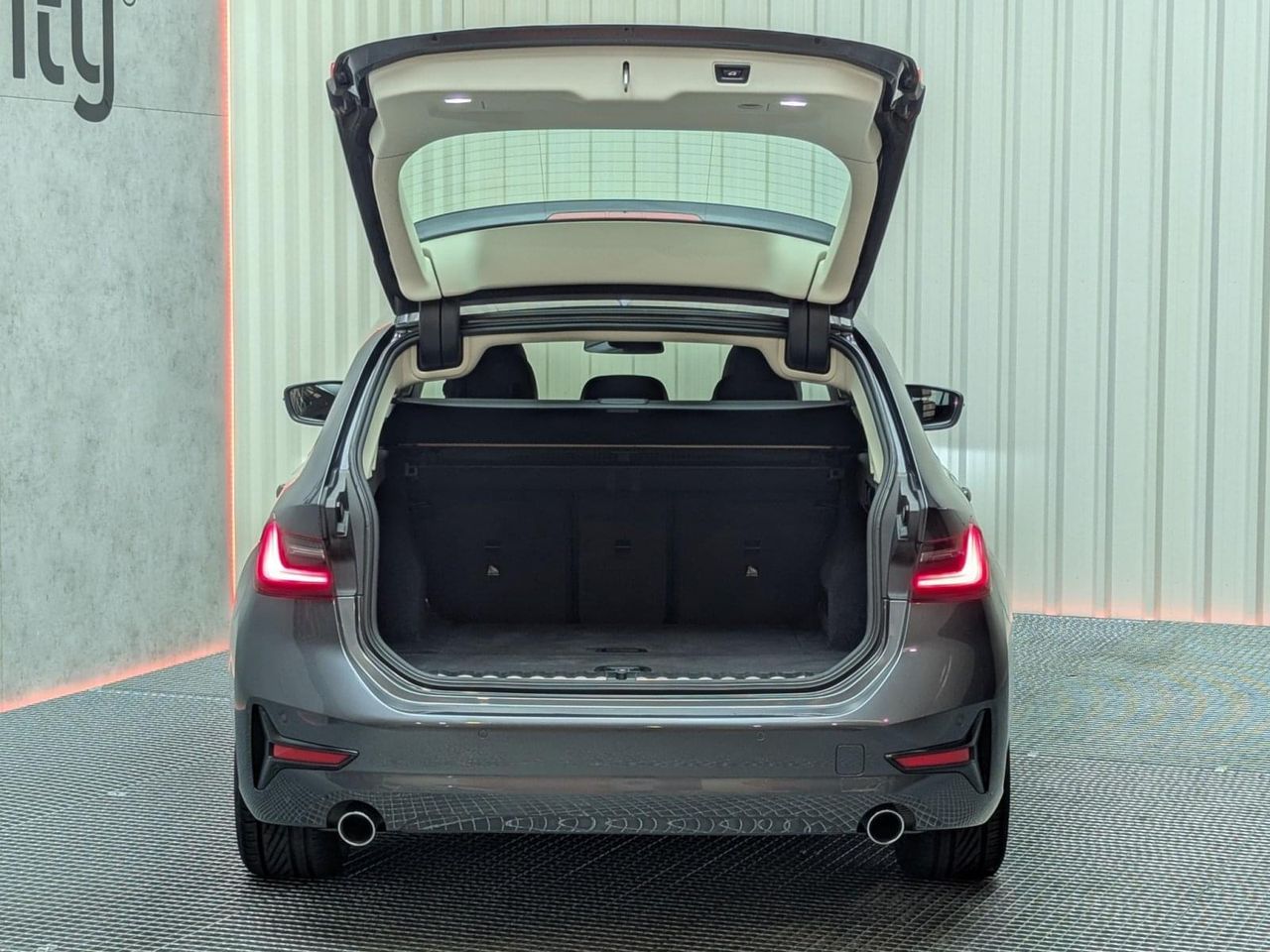 BMW Serie 3 318d Touring - foto 26