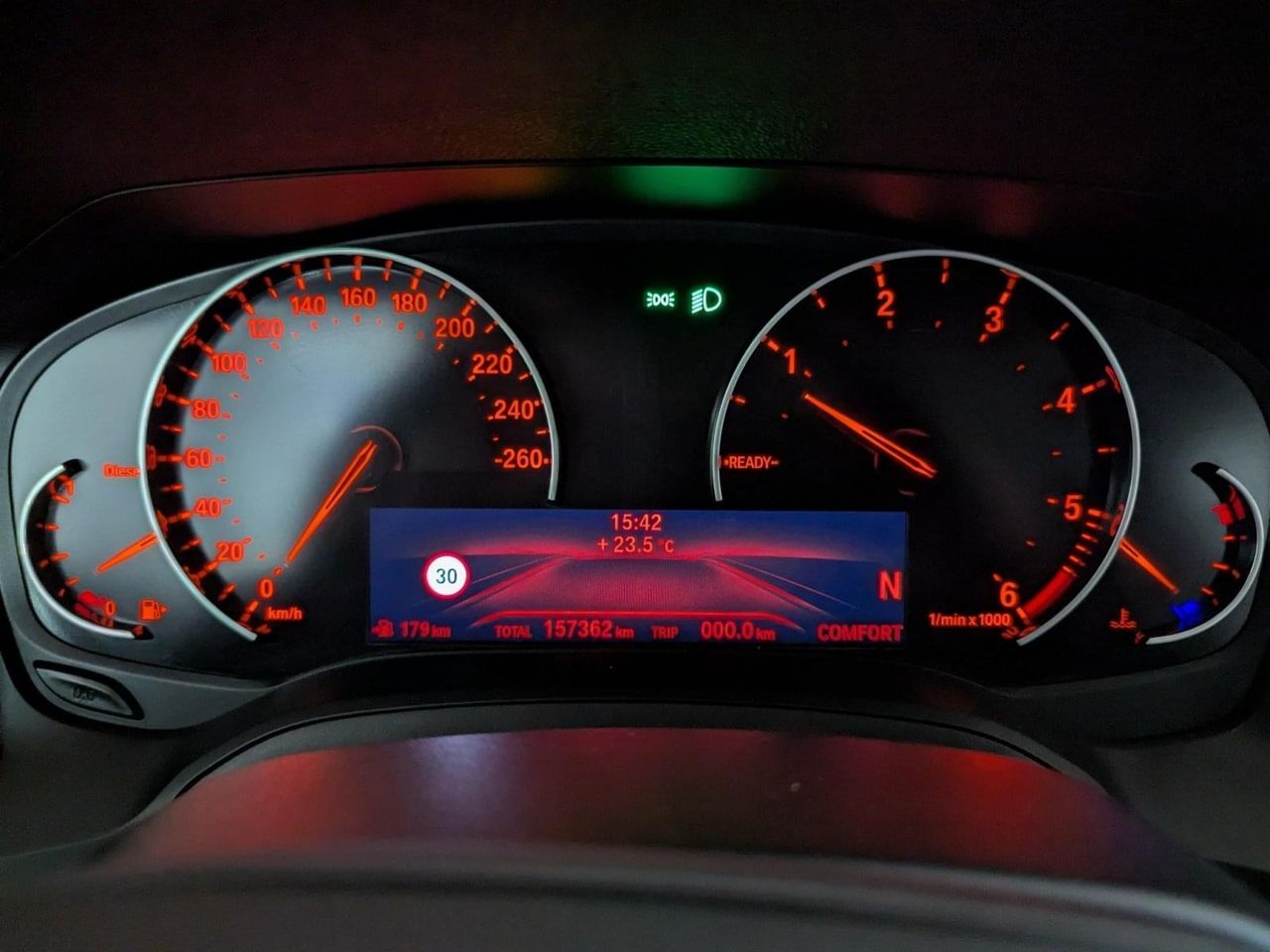 BMW Serie 3 318d Touring - foto 29