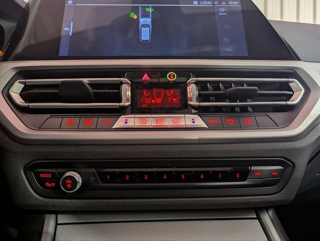 BMW Serie 3 318i Auto. Touring - foto 31