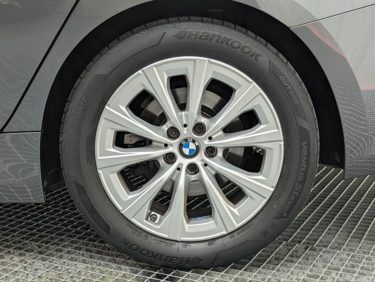 BMW Serie 3 318i Auto. Touring - foto 19