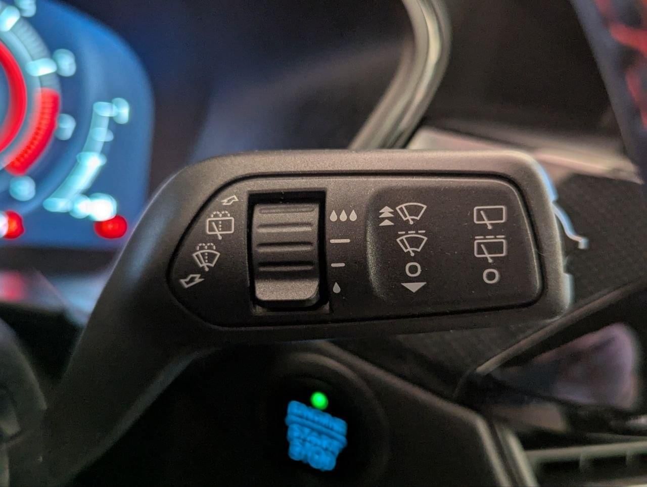 Ford Kuga ST-Line X 1.5T EcoBoost 110kW (150CV) - foto 39