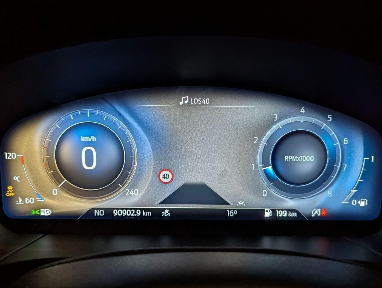 Ford Kuga ST-Line X 1.5T EcoBoost 110kW (150CV) - foto 28