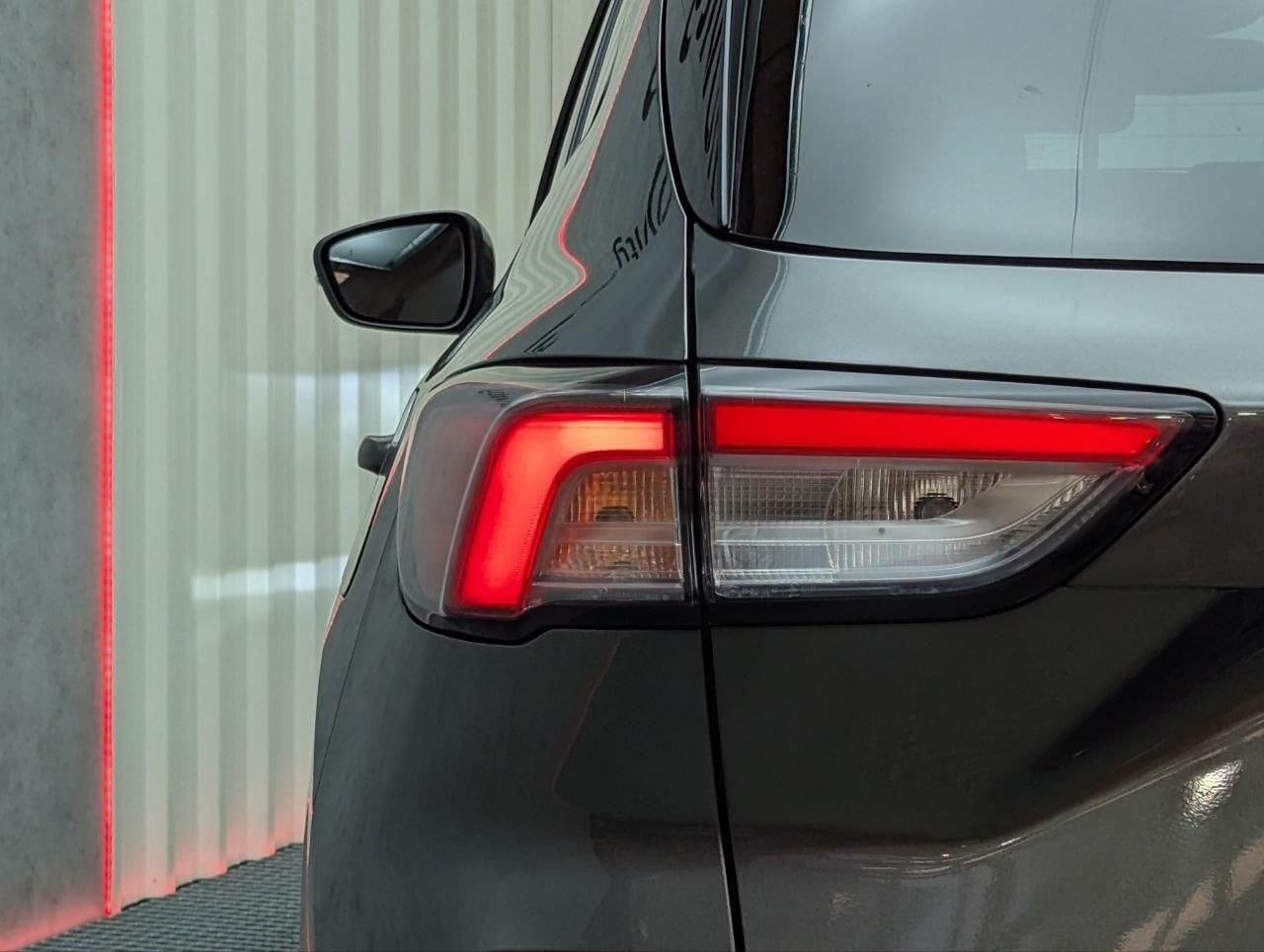 Ford Kuga ST-Line X 1.5T EcoBoost 110kW (150CV) - foto 23