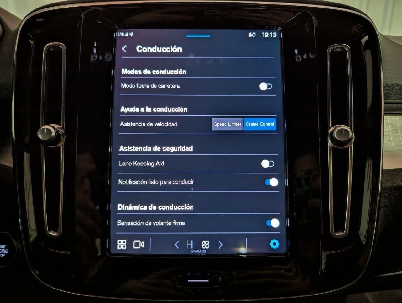 Volvo XC40 2.0 B3 G Core Auto - foto 33