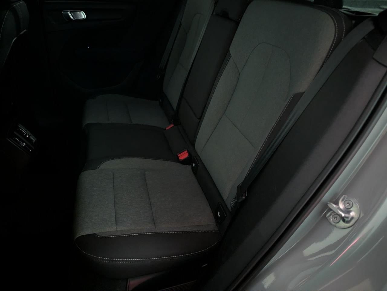 Volvo XC40 2.0 B3 G Core Auto - foto 6