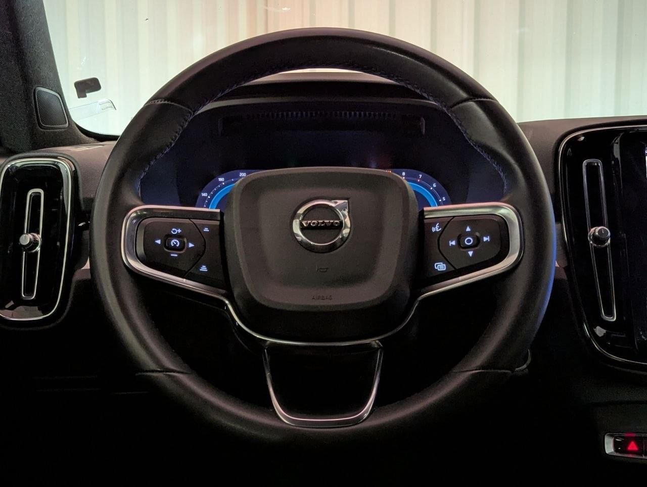 Volvo XC40 2.0 B3 G Core Auto - foto 26