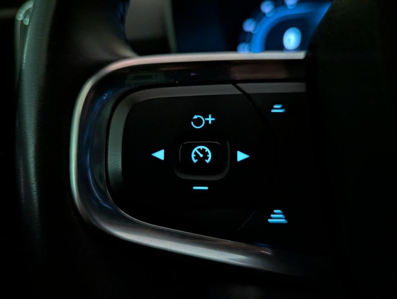 Volvo XC40 2.0 B3 G Core Auto - foto 36