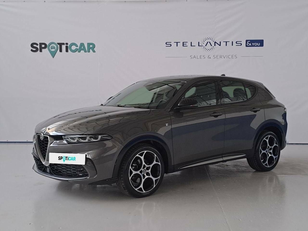 Foto alfa romeo tonale 2023 /