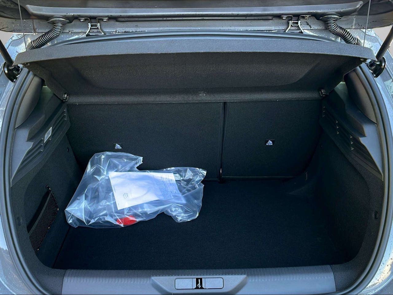 Peugeot 308 5P Style BlueHDi 130 S&S EAT8 - foto 9