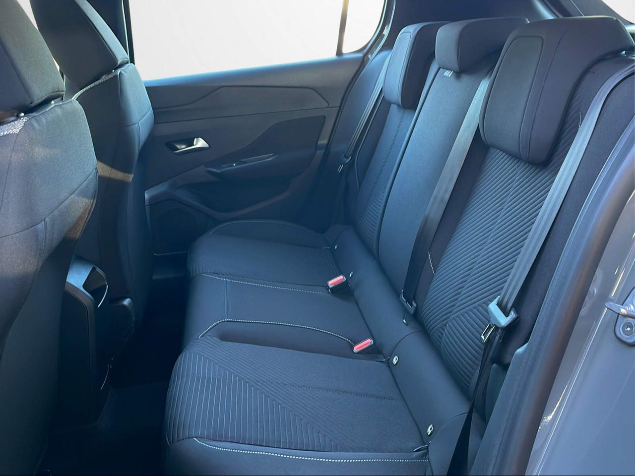 Peugeot 308 5P Style BlueHDi 130 S&S EAT8 - foto 14